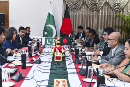 बांगलादेशला कंगाल-दहशतीकडे ढकलण्याचा मुनीरचा डाव?