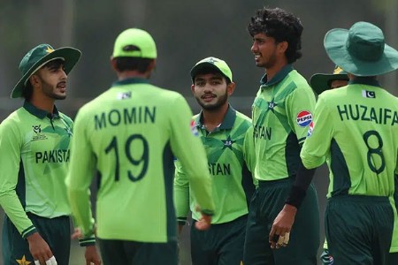 स्टार विकेटकीपर मोहम्मद शायन दुखापतीमुळे संघाबाहेर