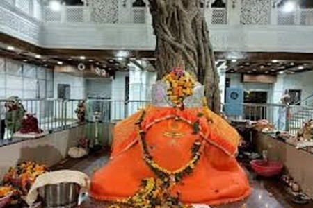 तीळी चतुर्थी निमित्त स्वयंभू गणेश मंदिरात