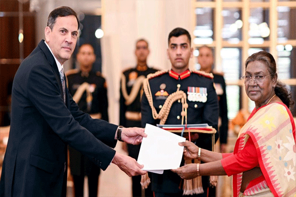 cuban-ambassador-juan-carlos cuban-ambassador-juan-carlos