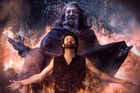 ‘द राजा साब’चा फर्स्ट रिव्ह्यू आऊट!संजूबाबाचा सरप्राइज स्वॅग ठरणार गेमचेंजर