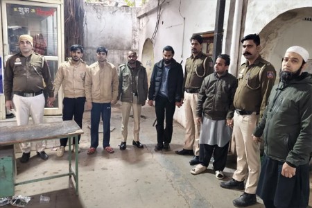 तुर्कमान गेट दगडफेक प्रकरण: मोहम्मद कैफ आणि अदनानसह पाच आरोपींना अटक