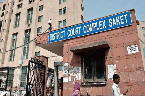 saket-court-clerk-committed-suicide