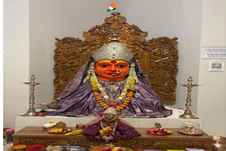 आर्वीत जगातील सातवे आश्चर्य श्री यंत्र मंदिरात नवरात्र उत्सव प्रारंभ