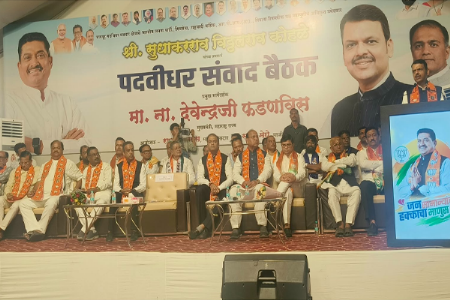 पदवीधरांचे प्रश्न सोडवण्यासाठी कोहळेंना विजयी करा : मुख्यमंत्री फडणवीस