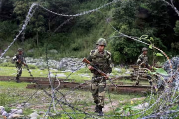 Firing at Line of Control in Kupwara