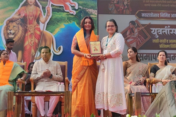 Young women in Nagpur receive self-defens
