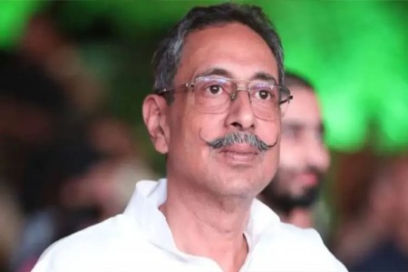 काँग्रेसचे दिग्गज नेते विश्वेंद्र सिंह यांचा राजीनामा