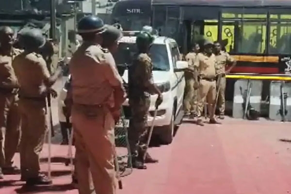 Washim Malegaon Durga Visarjan Stone Pelting Incident, Police Security Tightened