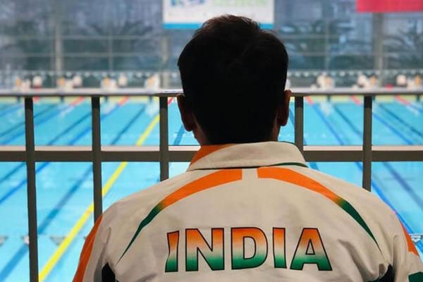 indian para swimmer