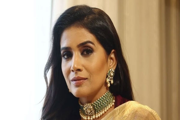 sonali kulkarni reveals amitabh bachchan’s special message she still cherishes