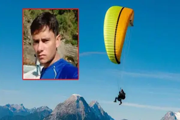 himachal pradesh paragliding accident: bulgarian pilot dies, british pilot rescued