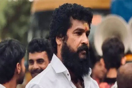 thane pradip purnekar death case: family demands arrest of meenakshi shinde and husband