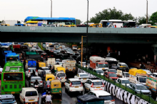वाहतूक कोंडी फोडण्यासाठी काय करायला हवे?