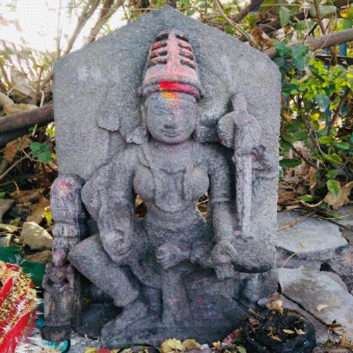 mahasaraswati-sculpture-at-mankeshwar