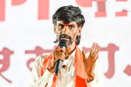 केली मोठी घोषणा मनोज जरांगे पाटलांचा सरकारवर निशाणा