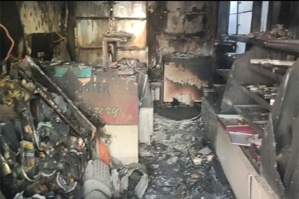 gondia fire shyamsundar dairy sweet mart gutted, loss worth lakhs
