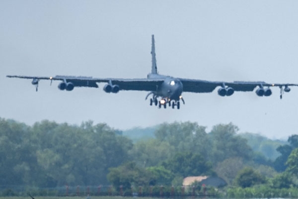 bomber bomber