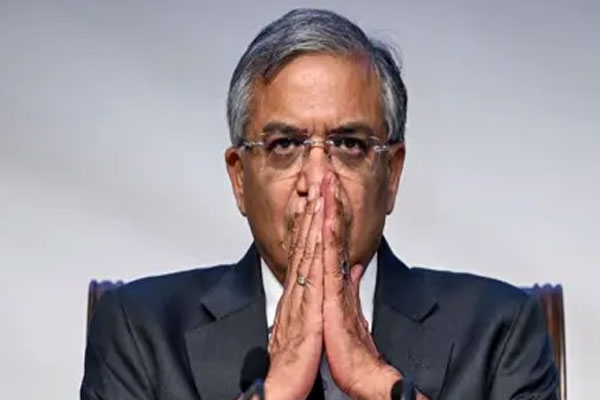 gyanesh kumar
