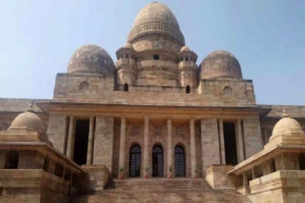nagpur high court, high court, mentally disabled accused, mental incapacity, accused rights, crpc 329, crpc 330, discharge application, bhandara court, tumसर police, pocso case, criminal law, court order, legal news, maharashtra news, nagpur news, high court judgment, latest news