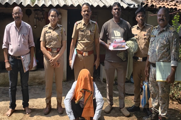 gondia cannabis farming busted in dhamditola, 3.25 kg ganja worth rs 1.62 lakh seized