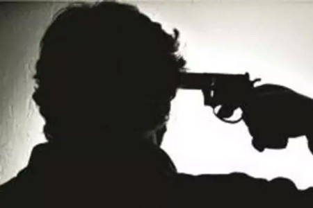 १२ वर्षीय मुलाने स्वतःच्या डोक्यात झाडली गोळी