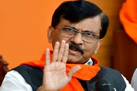 राजकारणात 'भूकंप' राऊतांचा दावा खरा कि खोटा?