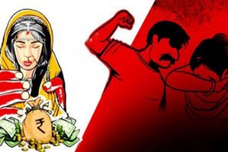 प्रेमविवाहानंतर हुंड्यासाठी पत्नीचा छळ : पतीला एका वर्षाची शिक्षा