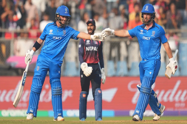 फुटबॉल जगात खळबळ उडवणाऱ्या 'या' देशाचा क्रिकेटमध्ये जलवा