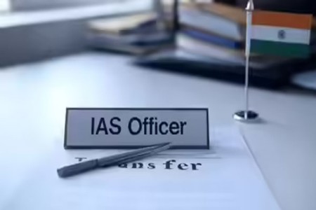 मध्य प्रदेशात ११ आयएएस अधिकाऱ्यांच्या बदल्या