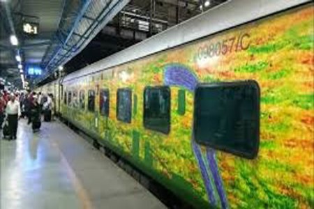 नागपूर दुरांतो एक्सप्रेसच्या वेळेत बदल