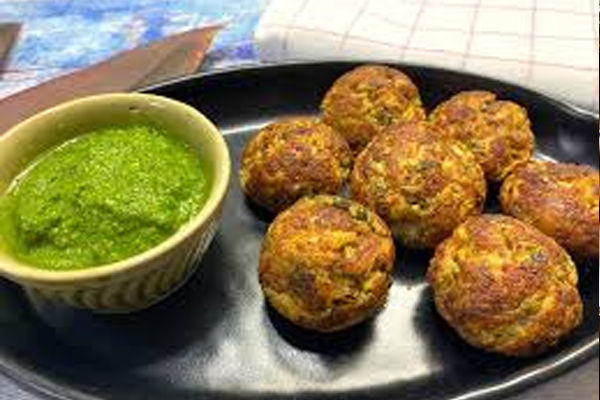 मुंग डाळ आप्पे 