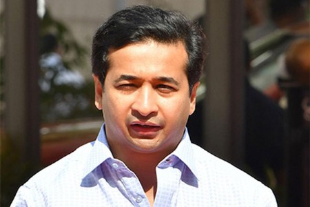 राणेंच्या विधानांचा 'बॉम्बस्फोट' राजकीय वर्तुळात खळबळ