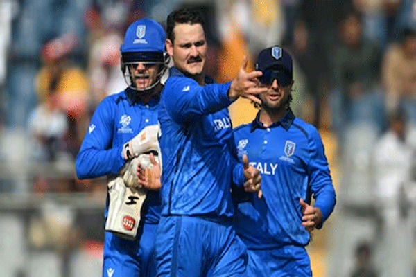 italian-players-mock-india