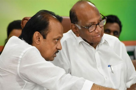 विलीनीकरणानंतर पवार घेणार होते मोठा निर्णय... राजकारणात 'भूकंप'