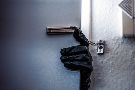 भांडगाव परिसरात घरफोडीची दहशद