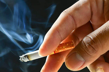 विद्यार्थ्यांमधील वाढती व्यसनाधीनता चिंताजनक