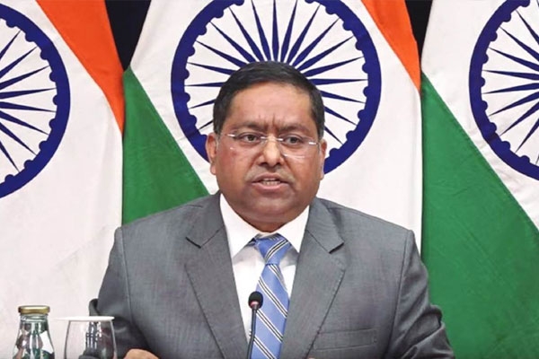 India strongly India strongly