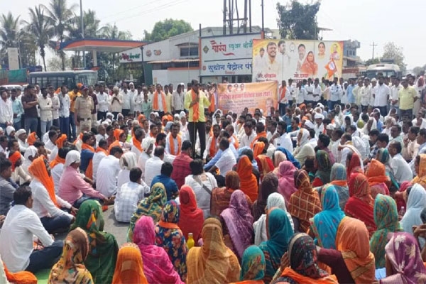 Shaktipeeth Highway protest 