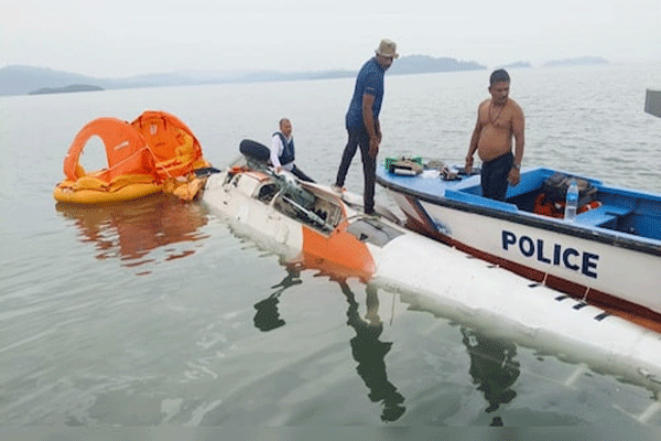 pawan-hans-helicopter-emergency-landing