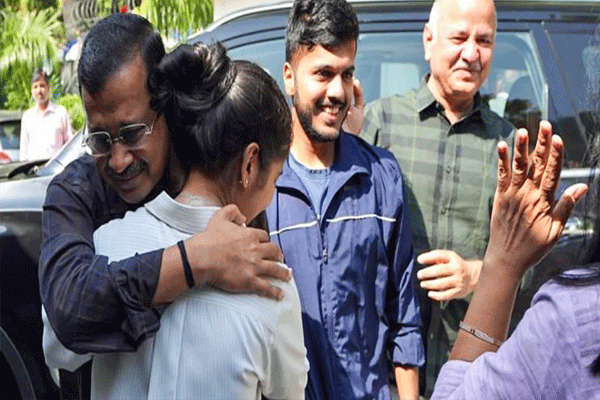 cbi-to-move-hc-against-kejriwals