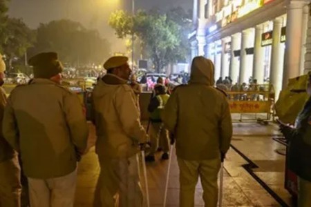 फूड डिलिव्हरी बॉईजकडून व्यावसायिकाची मारहाण