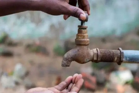 पाऊस पडूनही राज्याच्या अनेक भागात आतापासूनच पाणी टंचाई