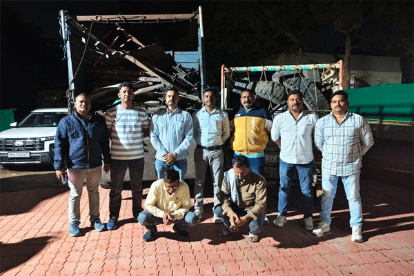 परिवहन कार्यालयातील ट्रकचोरीचा भंडाफोड