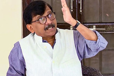 इराण-इस्त्रायल युद्धावर संजय राऊतांचा 'मोठा दावा'