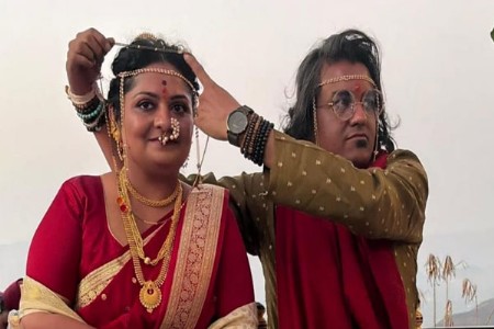 ‘महाराष्ट्राची हास्यजत्रा’मधील लोकप्रिय अभिनेत्री इशा डे विवाहबंधनात