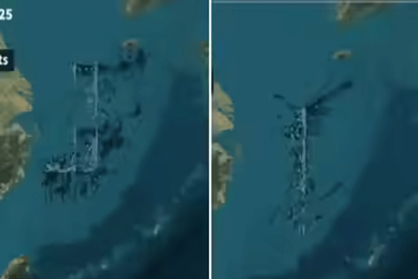 chinas-of-boats-gathered-in-sea