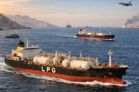 भारताचे दुसरे एलपीजी भरलेले जहाज होर्मुझच्या सामुद्रधुनीतून गेले