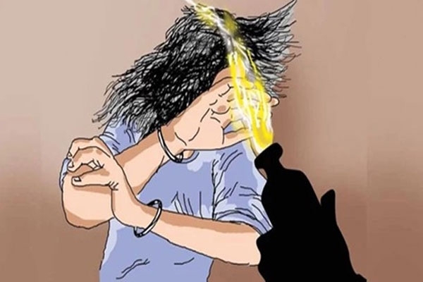 acid attack Sangamner, Vadgaonpan acid attack case,