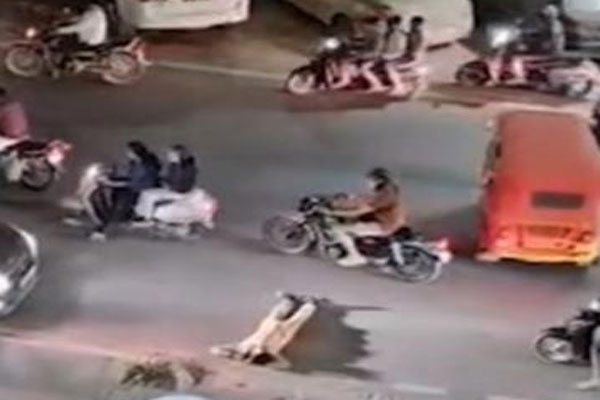 traffic jam, Dange Chowk congestion, Pimpri-Chinchwad